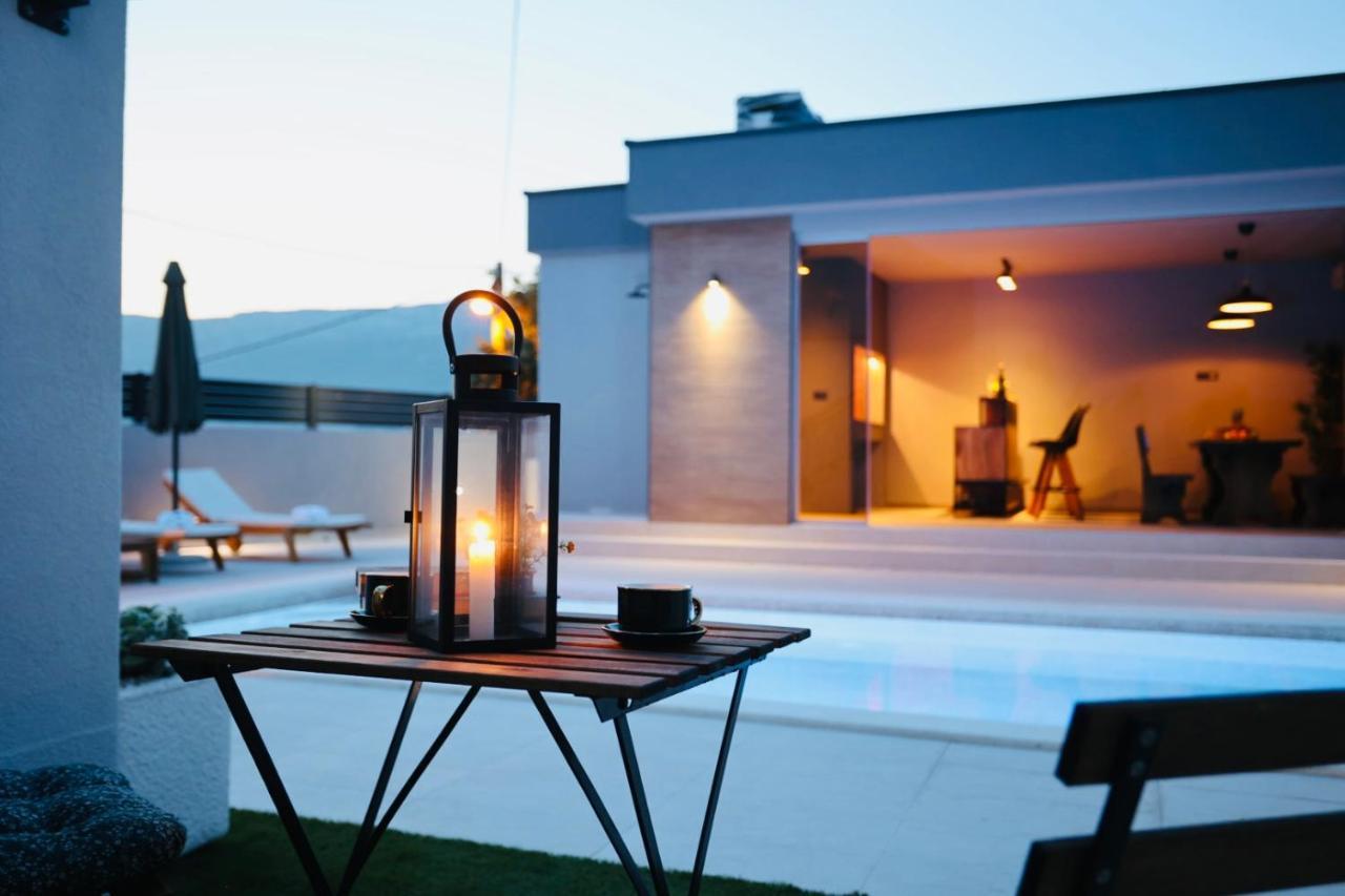 Holiday Home Tia Split Ngoại thất bức ảnh