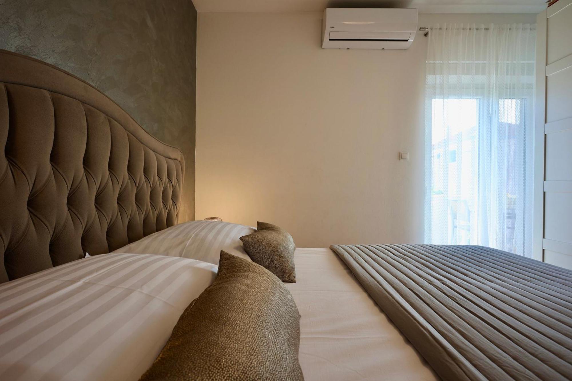 Holiday Home Tia Split Ngoại thất bức ảnh