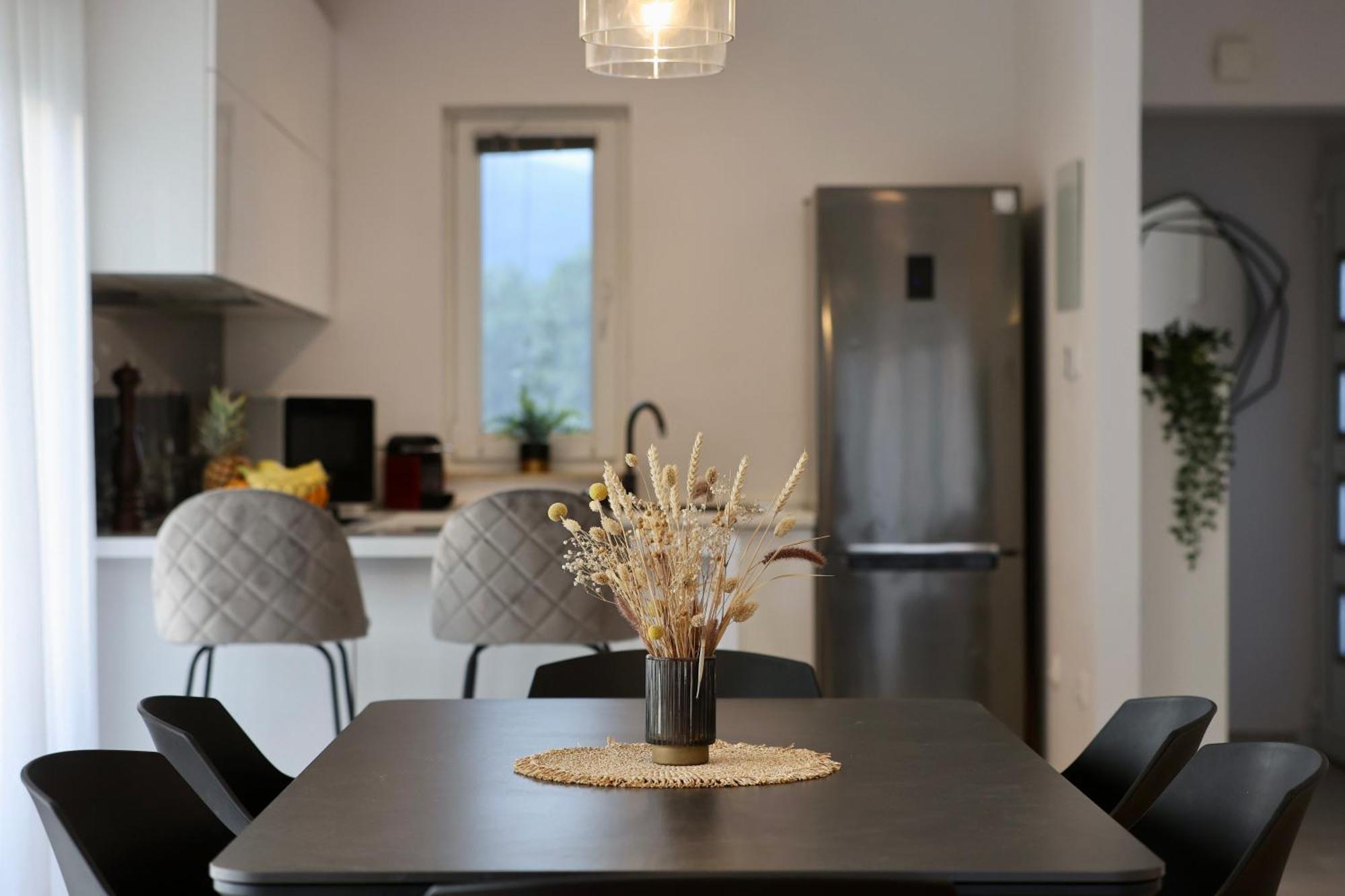 Holiday Home Tia Split Ngoại thất bức ảnh