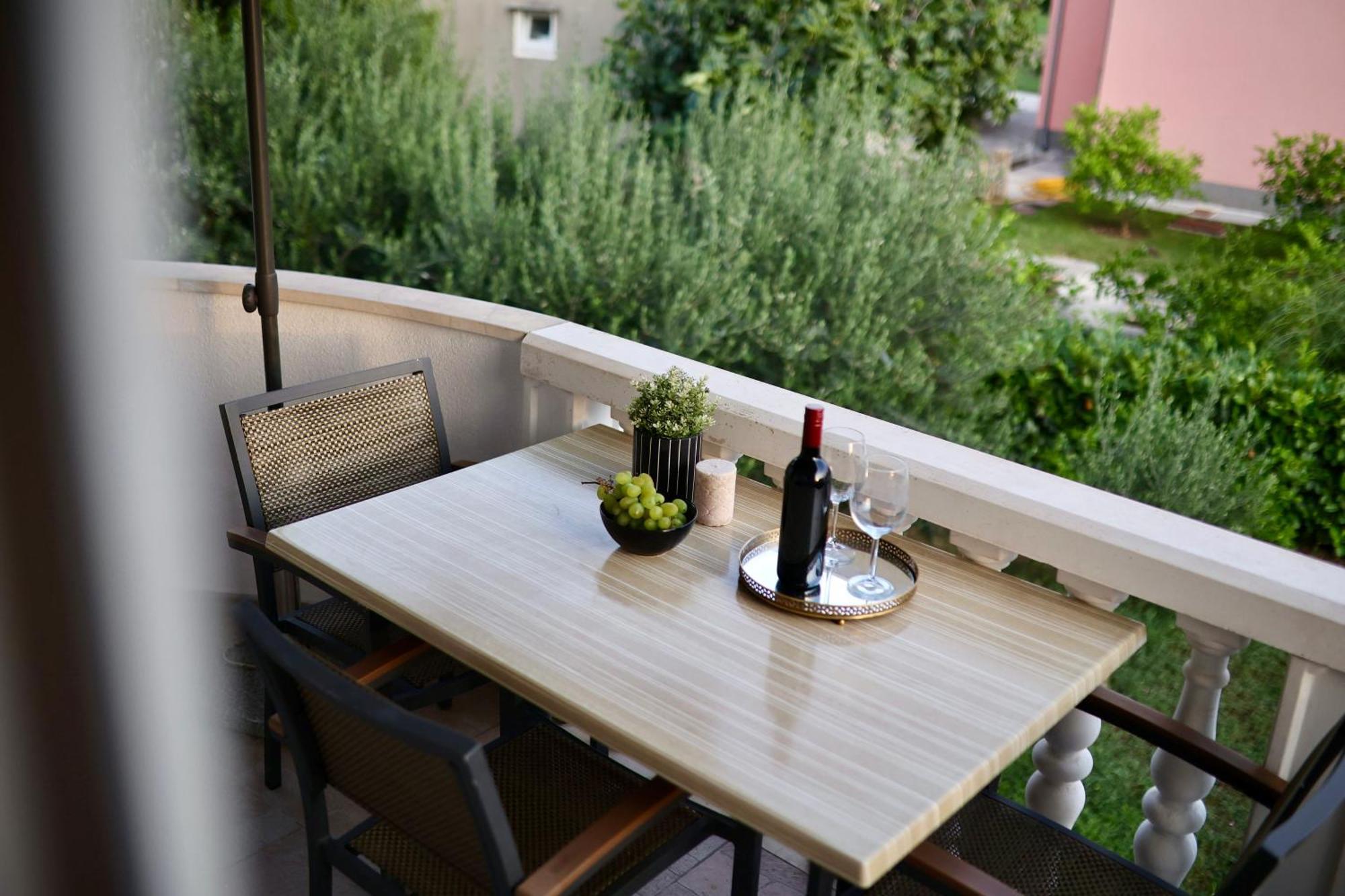Holiday Home Tia Split Ngoại thất bức ảnh